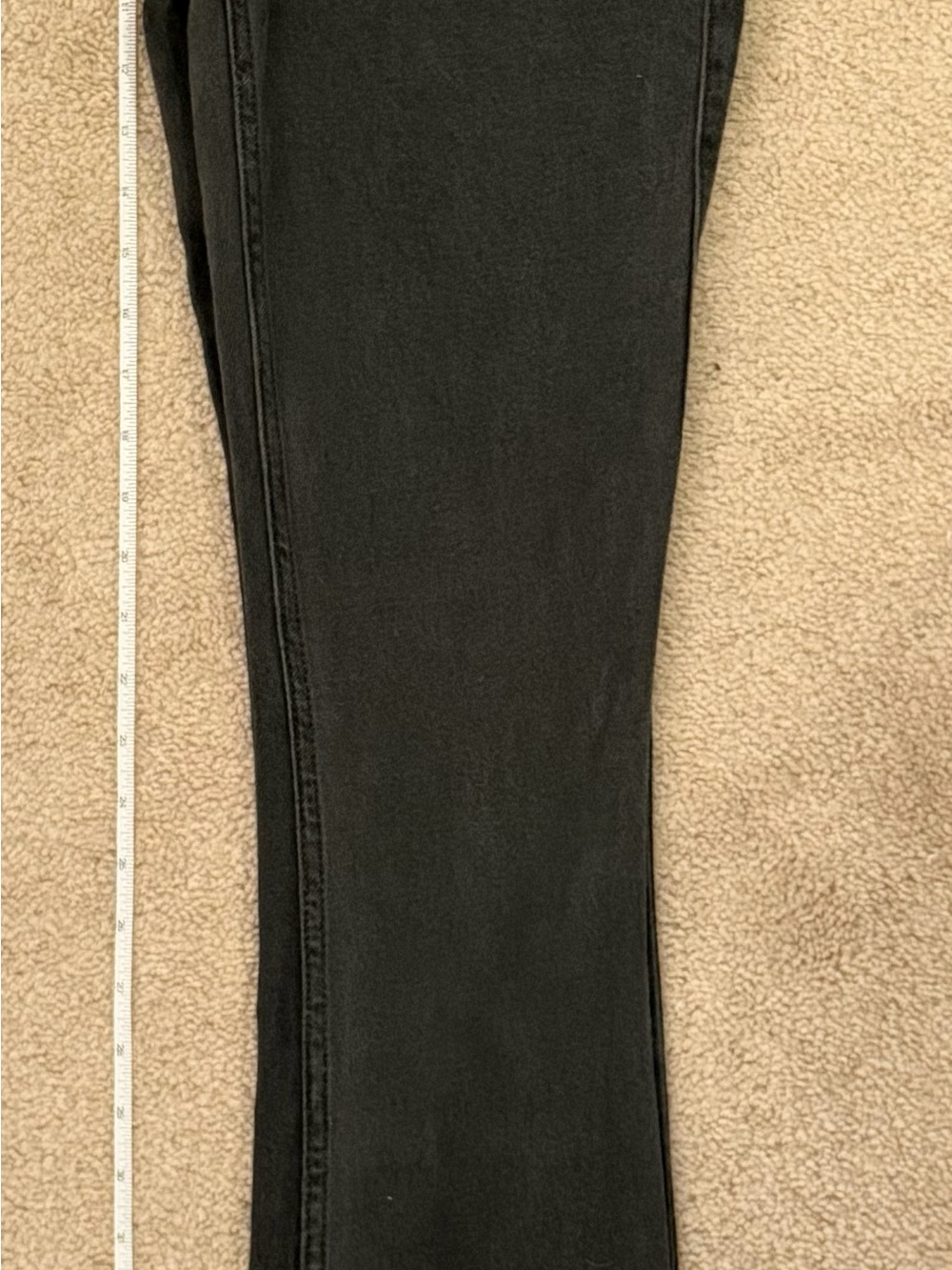 Hollister Low-Rise Bootcut Jeans Washed Black W24 (US 00) Long NWT* - Picture 2 of 5